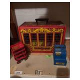 4 Tid Bits wagons, Uncle Sam’s metal bank, The Great Pet Circus carrier