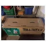 7.5 ft Snowy Berkshire Pre Lit Trim-A -Tree