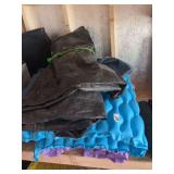 Tarp, Pool floats