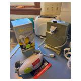 Toaster, Stir Chef saucepan stirrer, electric can opener, Robo twist, PUR Plus filter
