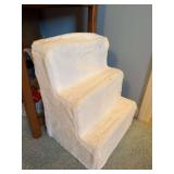 Pet steps, cat toys