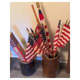1 gallon crock churn w/ no lid, Flags