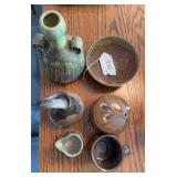 Various pcs of pottery