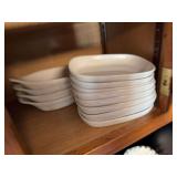 8 United Airlines Pfaltzgraff dishes, 4 baking dishes