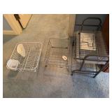 2 dish drainers, wire shelf