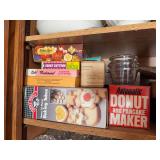 Lot of vintage baking items and misc