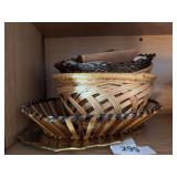 Lot of wicker baskets