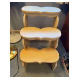 2 stools