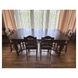 Dining Room Table & 4 Chairs