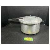 Presto Pressure cooker