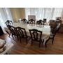 Nice Dining Room Table & 8 Chairs