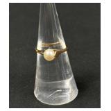 18K Gold Pearl Ring