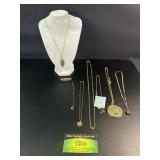 7 Decorative jewelry necklaces
