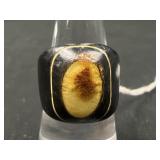 Vintage Horn Ring with amber tone Inset