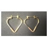 14K Gold Heart-Shaped Hoop Earrings