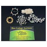 5 Decorative Brooches / Pins