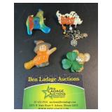 4 holiday Decorative Brooches / Pins