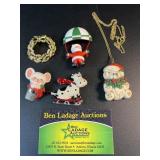 4 Christmas Decorative Brooches / Pins