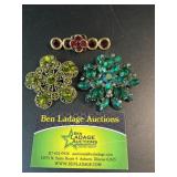 3 vintage Decorative Brooches / Pins