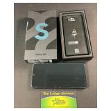 Samsung Galaxy S22 cell phone  does not power *