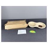 The Pampered Chef Microwave Egg Cooker