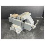 Bench Vise
