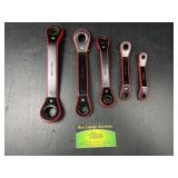 Ratchet wrenches set