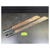 Machetes