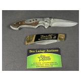 2 pocket knives