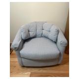 Bassett rolling chair
