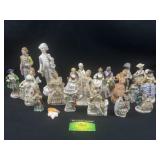 Figurines