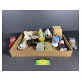 Collectables and decor