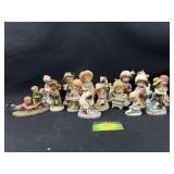 Children figurines