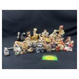 Animal figurines