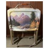 Four tv trays with stand