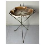 Tripod ceramic Ash Tray