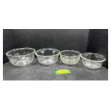 4 glass Mixing bowls