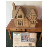 Greenleaf Glencroft Wooden Dollhouse Kit