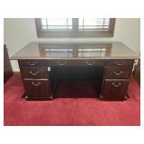 Nice Executive Desk