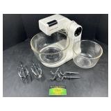 Sunbeam Mixmaster Mixer & Accessories