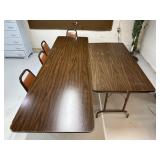 2 Folding Tables
