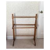 Quilt Rack (Broken Feet)