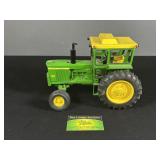 ERTL John Deere 4620 Diesel Tractor
