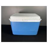 Rubbermaid Blue Cooler