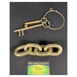 Brass metal chain links