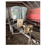 Arts-Way 425-A Grinder Mixer