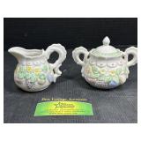Gibson? Sugar Bowl & Creamer Set