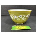 Pyrex 401 Spring Blossom Bowl