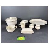 (23) Pfaltzgraff Dishes Aura Pink Pattern