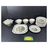 22pc Johnson Bros Merry Christmas dishes